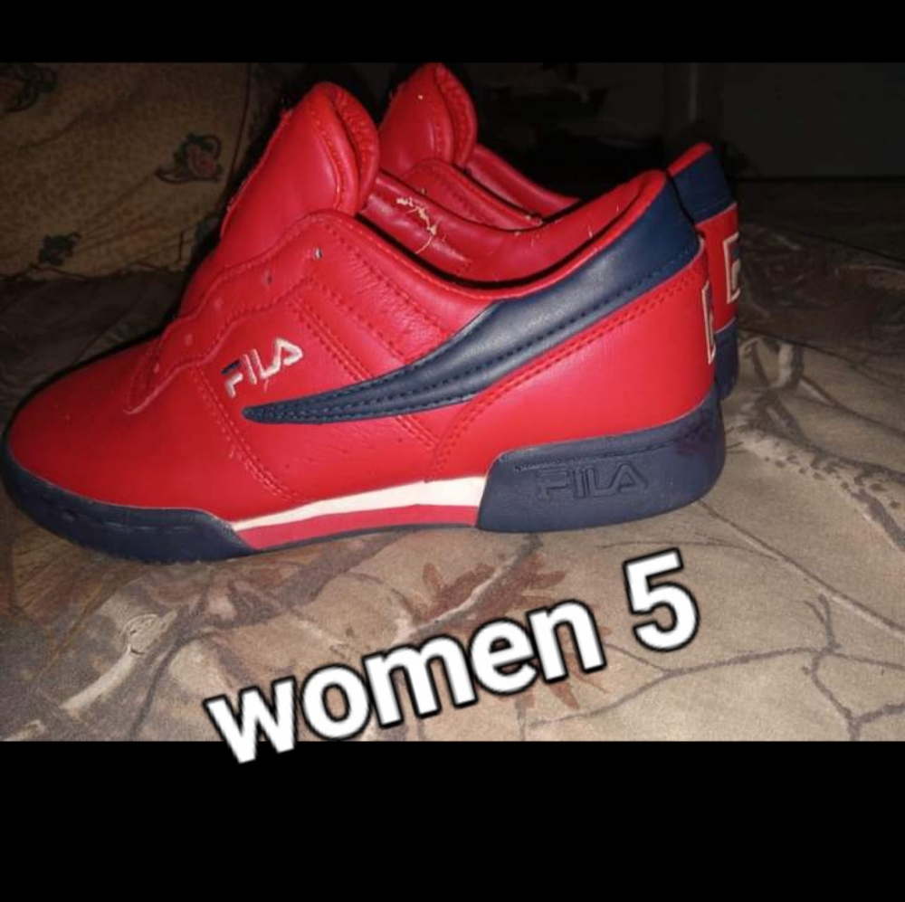 Fila Sneakers